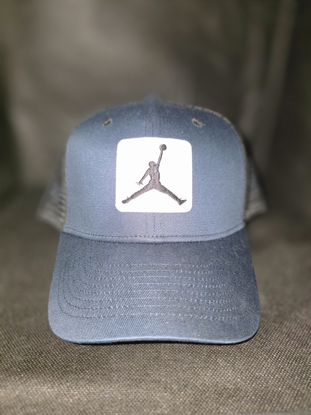 Jordan Jumpman Mesh-Back Cap in Navy